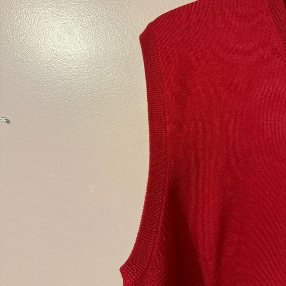 Peter Millar Merino Wool Vneck Sweater Vest Mens Size M Golf Hampton - Picture 7 of 7